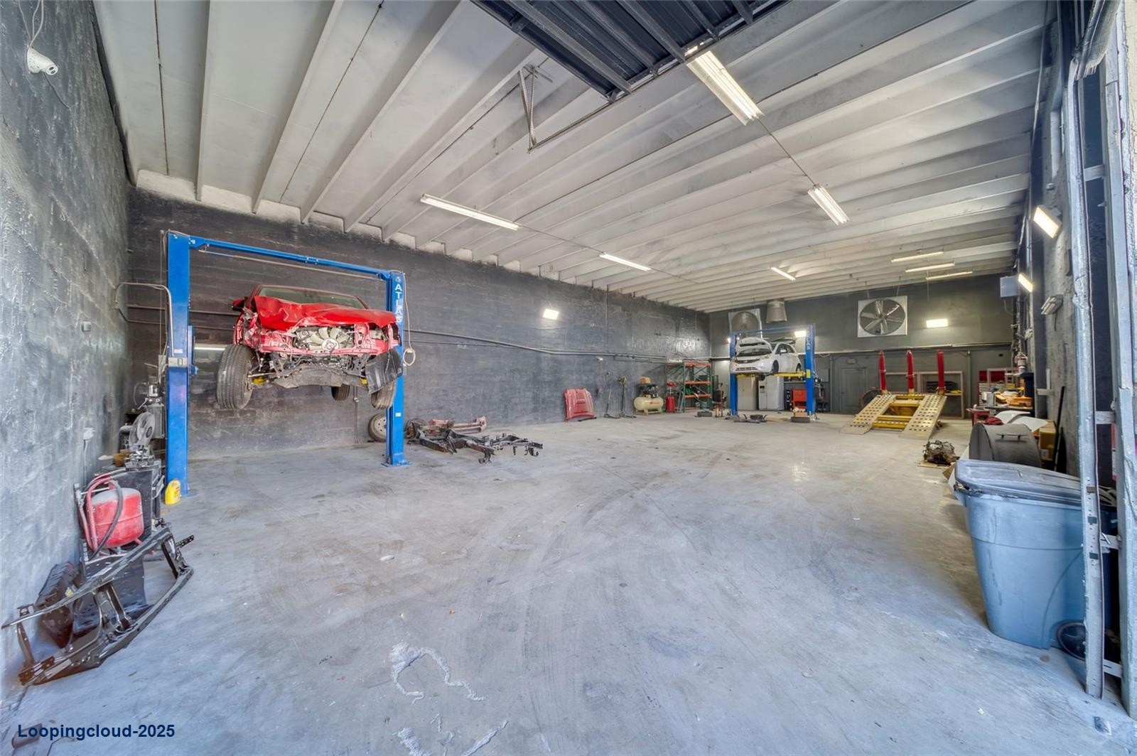 Great Body Repair Shop For Sale In Hialeah