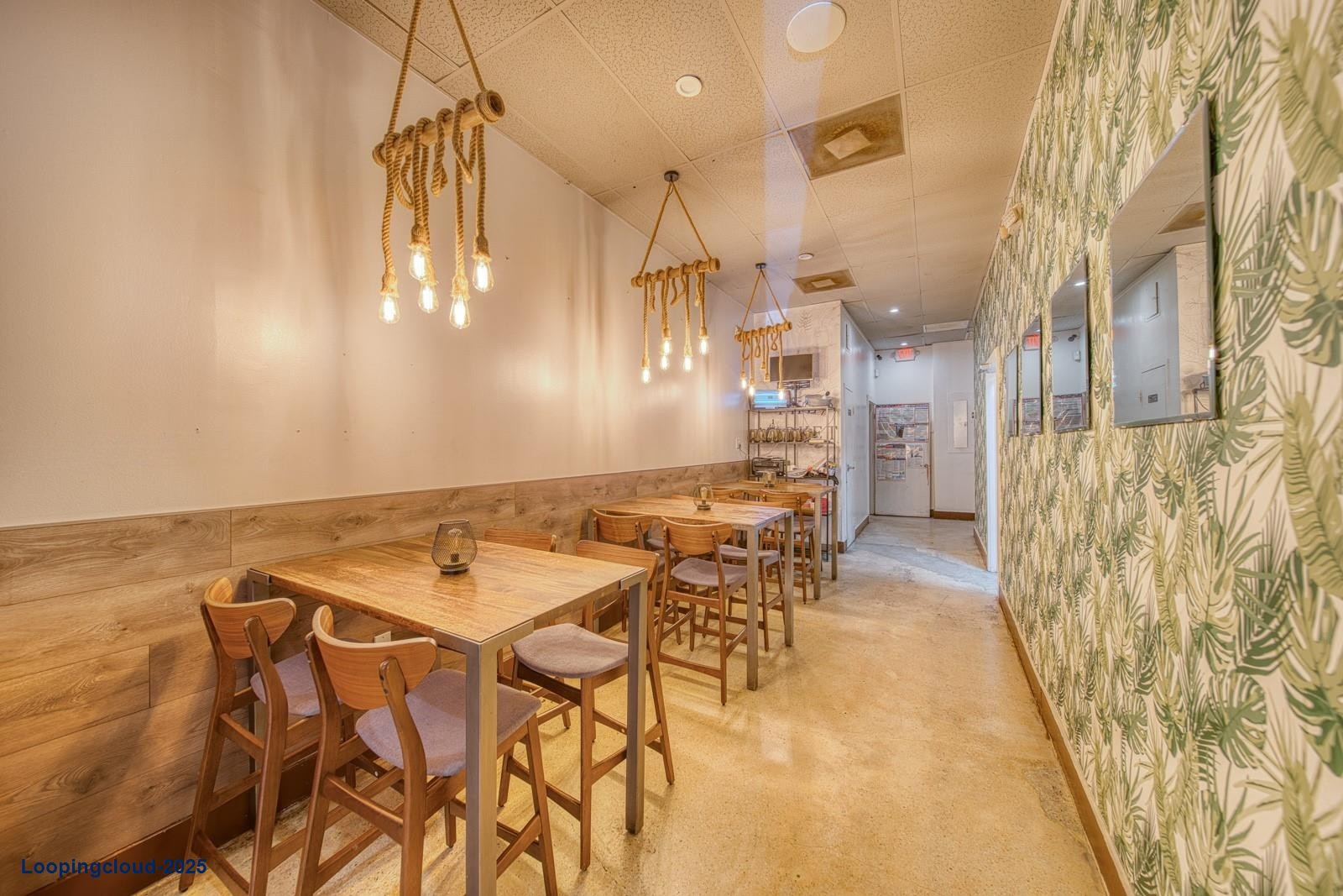 Cozy Cafe For Sale In North Miami Beach