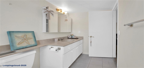 2801 NE 183 St # 301 Aventura Florida, 33160 | Nice and Beautiful Condo