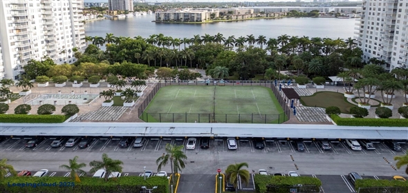 2801 NE 183 St # 301 Aventura Florida, 33160 | Nice and Beautiful Condo