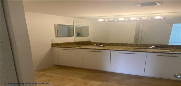 3300 NE 192nd St # 1002 Aventura Florida, 33180 | Charming Condo