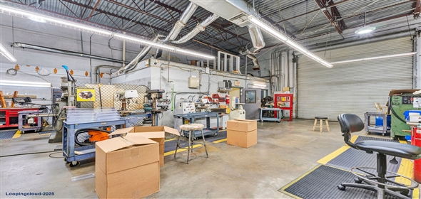 4790 NW 157th St Hialeah Florida, 33014 | Great Industrial Freestanding Building