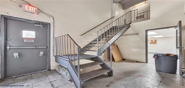 4790 NW 157th St Hialeah Florida, 33014 | Great Industrial Freestanding Building