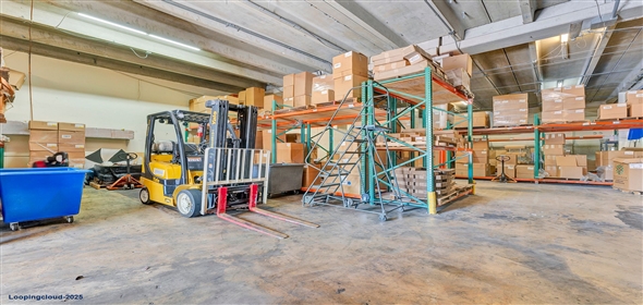 4790 NW 157th St Hialeah Florida, 33014 | Great Industrial Freestanding Building
