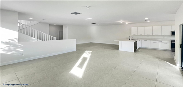 4236 NW 82nd Ave Doral Florida, 33166 | Lovely and Gorgeous Home