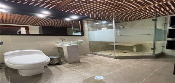 Urb Guaparo Valencia Carabobo, 2001 | Casa/Quinta Urb. Guaparo Valencia - Beautiful Single Family