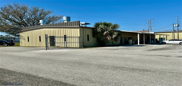 14483 62nd St N Clearwater Florida, 33760 | CLEARWATER INDUSTRIAL 4000 SF MANUFACTURING ZONING