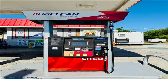 1225 S 78th St Clair Mel Florida, 33619 | (7.4% CAP RATE) TAMPA BAY CITGO W/ GO MARET C-STORE (20-YEAR NNN LEASE)!