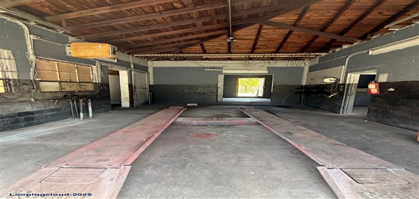 3425 North 15th Street Tampa Florida, 33605 | Commercial Intensive Property in Vibrant Ybor area | Seller Financing
