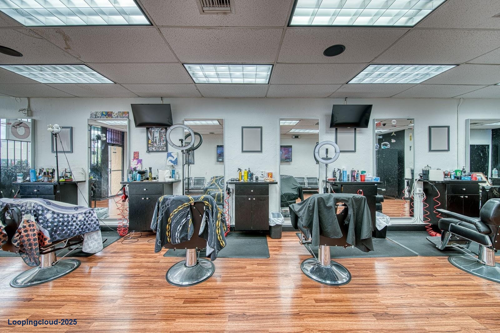 Well-Established Barber Shop Available for Sale in Palmetto Bay