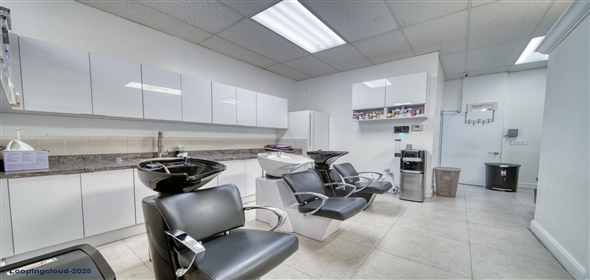 CUTLER BAY, FL Cutler Bay Florida, 33157 | Contemporary, Fully Equipped Beauty Salon Available for Sale – Eureka & Florida Turnpike Area