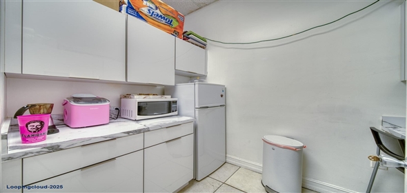 CUTLER BAY, FL Cutler Bay Florida, 33157 | Contemporary, Fully Equipped Beauty Salon Available for Sale – Eureka & Florida Turnpike Area
