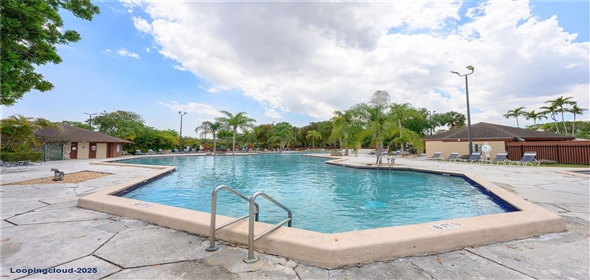 6601 SW 116th Ct, Unit 104 , SEC 44 ATRIUMS AT SNAPPER Miami Florida, 33173 | Exceptional Condo
