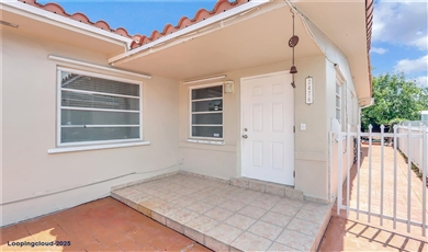 2476 SW 17th St, Rear REAR Miami Florida, 33145 | Great Multifamily