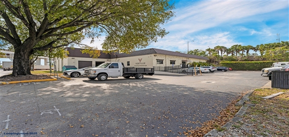 6850 NW 74th St Medley Florida, 33166 | Amazing Industrial Warehouse