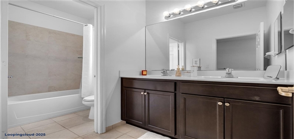 24806 SW 118th Ave Homestead Florida, 33032 | Sophisticated and Classic Home