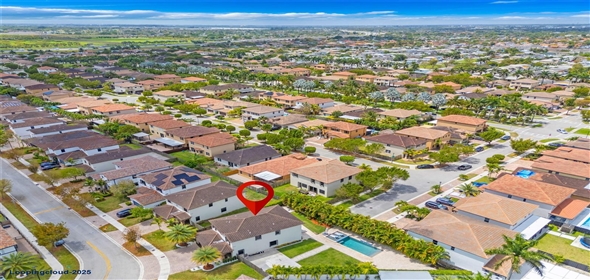 24806 SW 118th Ave Homestead Florida, 33032 | Sophisticated and Classic Home