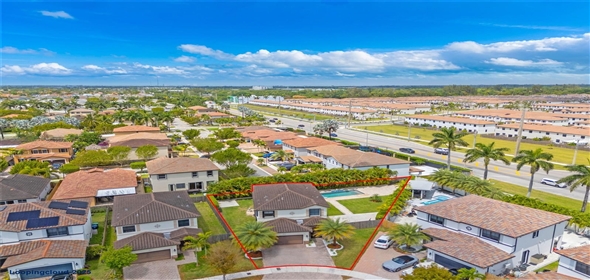 24806 SW 118th Ave Homestead Florida, 33032 | Sophisticated and Classic Home
