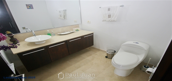 Corner of 14th Avenue and 6th Street.  Bolivar, 130001 | Bayfront Apartment with Panoramic Views in Castillogrande – 3 Beds, Impeccable Condition