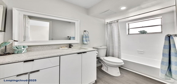 1750 W 46th St # 433 Hialeah Florida, 33012 | Stunning Condo