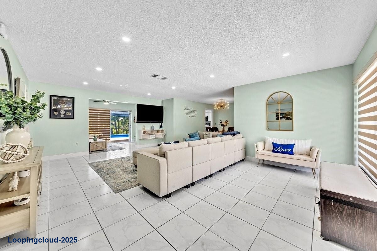 Amazing Single Family