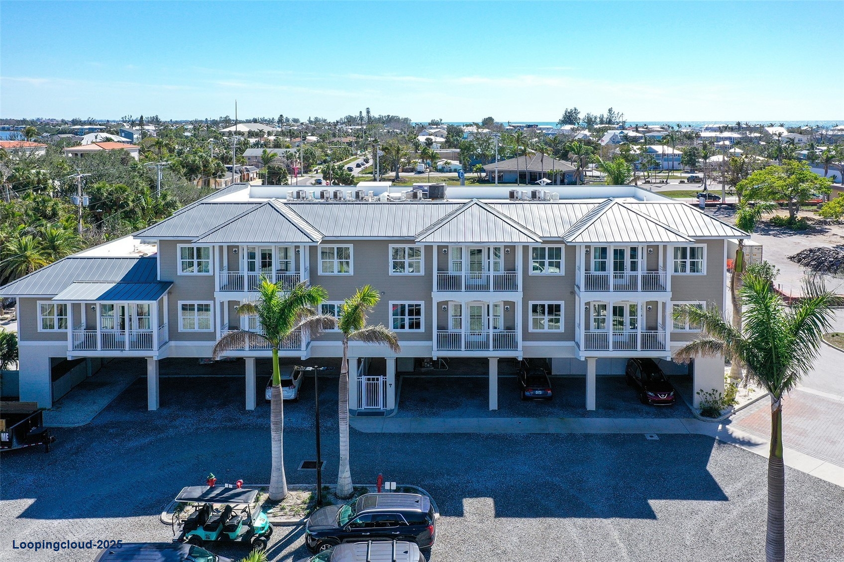 Stylish and Comfortable Condominium