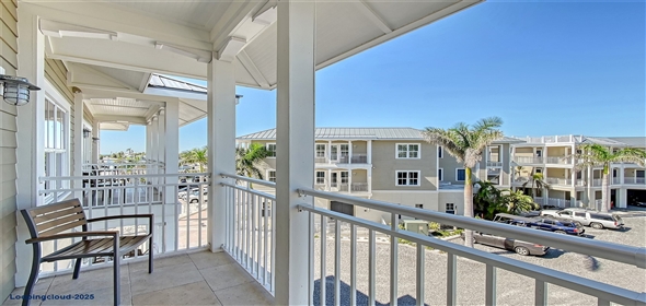 5325 MARINA Drive #431 Holmes Beach Florida, 34217 | Stylish and Comfortable Condominium