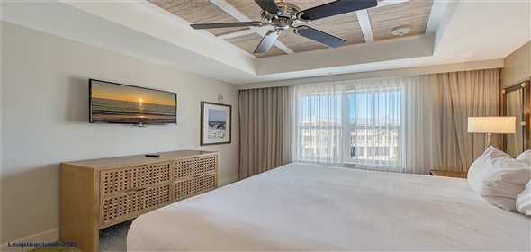 5325 MARINA Drive #431 Holmes Beach Florida, 34217 | Stylish and Comfortable Condominium