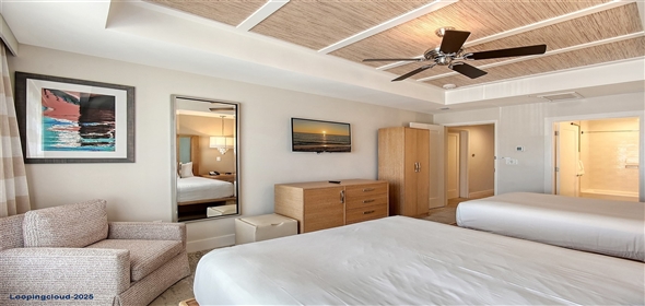 5325 MARINA Drive #431 Holmes Beach Florida, 34217 | Stylish and Comfortable Condominium