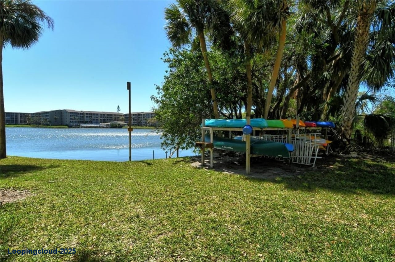 Luxury Renovated Corner Unit Condo