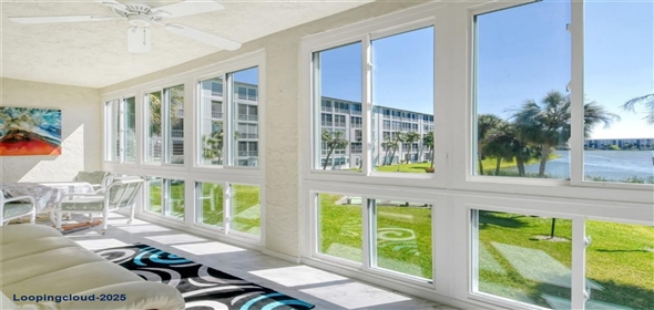 3108 LAKE BAYSHORE Drive #211 Bradenton Florida, 34205 | Luxury Renovated Corner Unit Condo