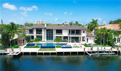  Charming and Lovely Home