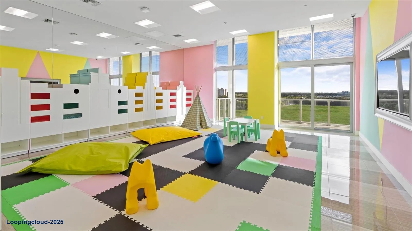 Luxurious  Apartment with Breathtaking Views