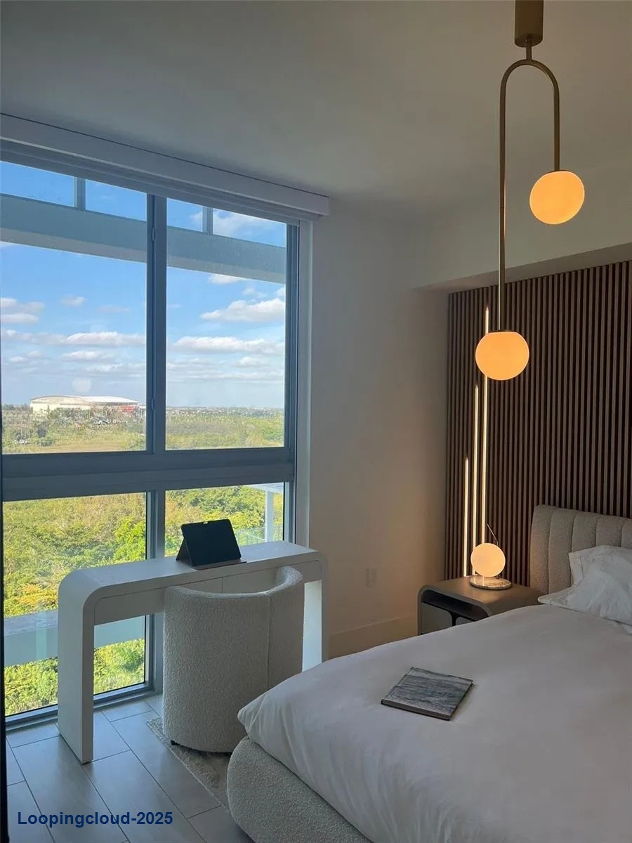 Luxury Unit with Everglades Views in One