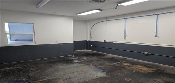 1671 NW 144th Ter # 109 Sunrise Florida, 33323 | Beautiful Warehouse Office