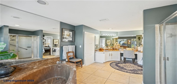 218 BRANDYWINE CIRCLE Englewood Florida, 34223 | Comfortable & Stylish Single Family Residence