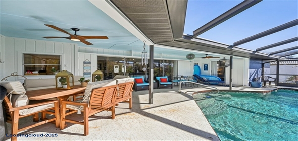 218 BRANDYWINE CIRCLE Englewood Florida, 34223 | Comfortable & Stylish Single Family Residence