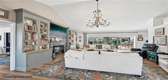 218 BRANDYWINE CIRCLE Englewood Florida, 34223 | Comfortable & Stylish Single Family Residence