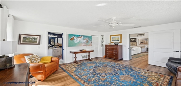 218 BRANDYWINE CIRCLE Englewood Florida, 34223 | Comfortable & Stylish Single Family Residence