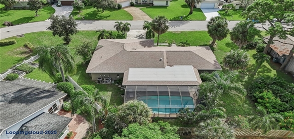 6106 45TH Street W Bradenton Florida, 34210 | Beautifully Located Single-Family Residence