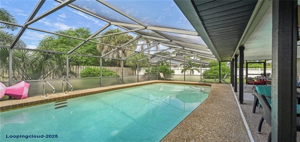 6106 45TH Street W Bradenton Florida, 34210 | Beautifully Located Single-Family Residence