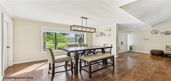 6106 45TH Street W Bradenton Florida, 34210 | Beautifully Located Single-Family Residence