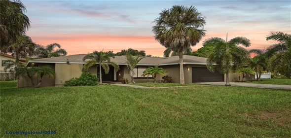 6106 45TH Street W Bradenton Florida, 34210 | Beautifully Located Single-Family Residence