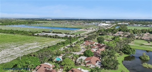 6106 45TH Street W Bradenton Florida, 34210 | Beautifully Located Single-Family Residence