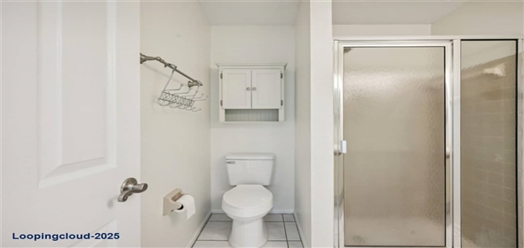 2708 60TH AVENUE Terrace W #A Bradenton Florida, 34207 | Charming End-Unit Condominium