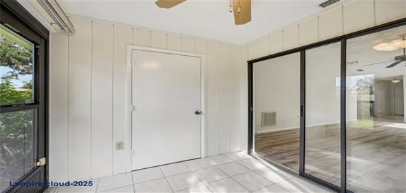 2708 60TH AVENUE Terrace W #A Bradenton Florida, 34207 | Charming End-Unit Condominium