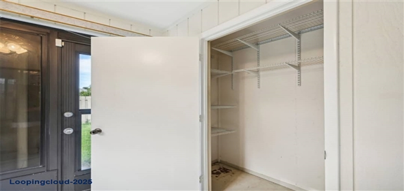 2708 60TH AVENUE Terrace W #A Bradenton Florida, 34207 | Charming End-Unit Condominium