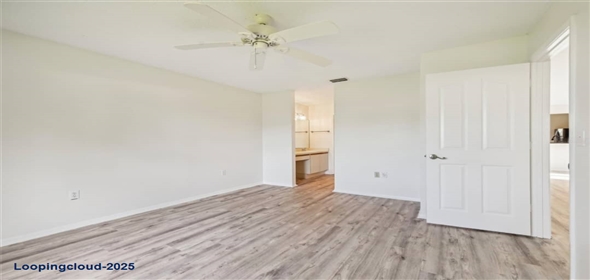 2708 60TH AVENUE Terrace W #A Bradenton Florida, 34207 | Charming End-Unit Condominium