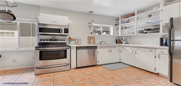 1845 Delaney Ave Orlando Florida, 32806 | Charming 2-Bedroom Retreat in Vibrant Delaney Park