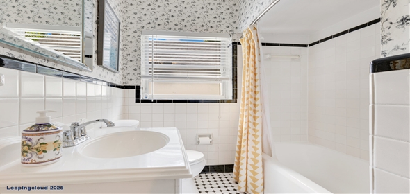 1845 Delaney Ave Orlando Florida, 32806 | Charming 2-Bedroom Retreat in Vibrant Delaney Park